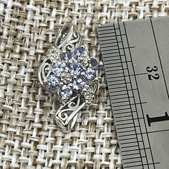 10K White Gold Tanzanite 💎 Diamond Accent Pendant - Vintage Estate, 1990s - Picture 12 of 15